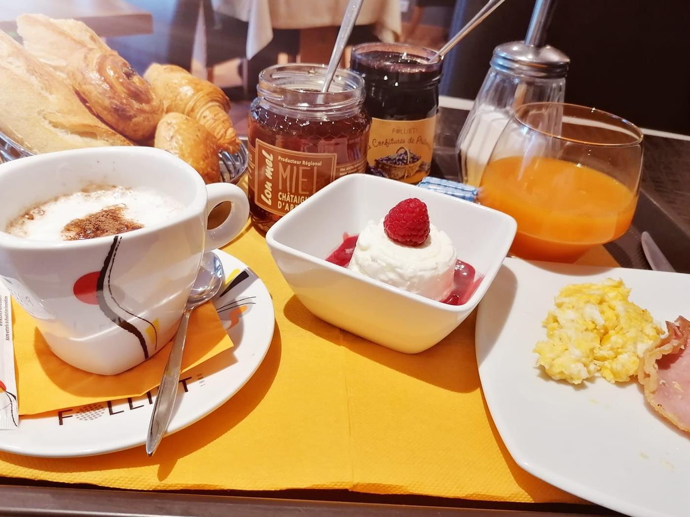 Logis Le Printemps Hotel Restaurant - Montélimar Dış mekan fotoğraf